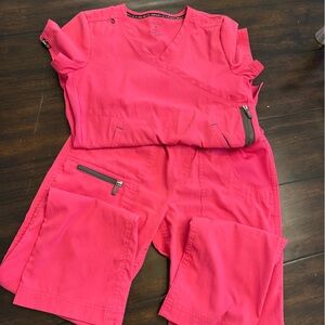 Koi Scrub Set hot pink Small Petite flamingo